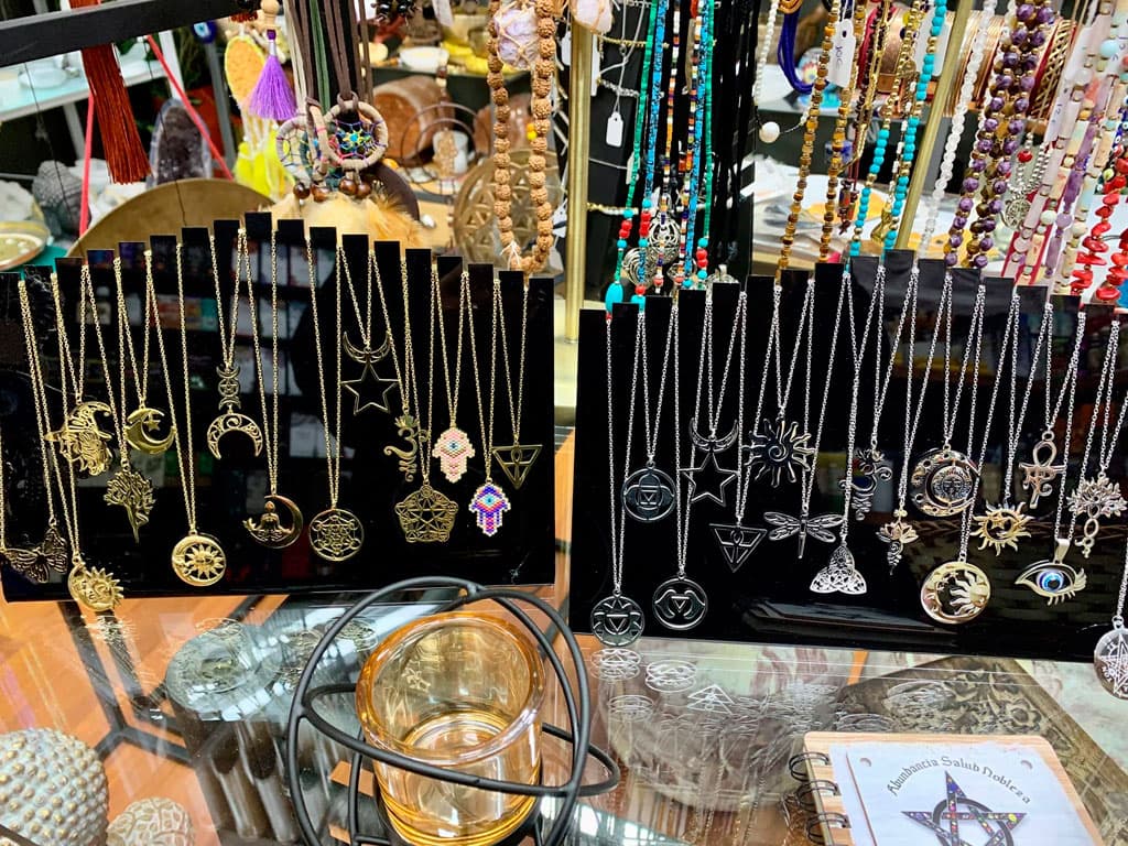 Tienda de complementos y bisutería en Nigrán